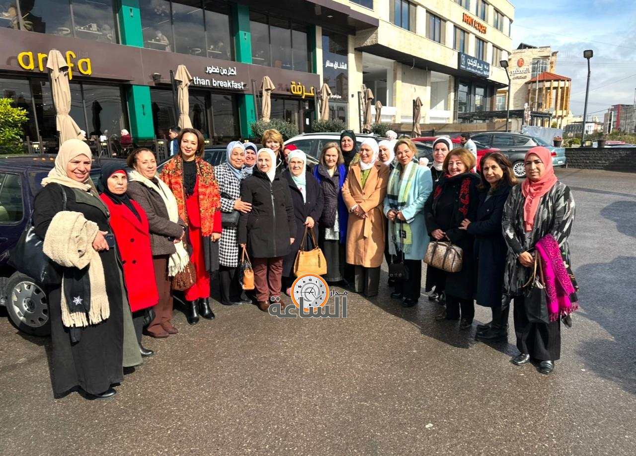 Madar Al-Saa Images 0.8528487345838838