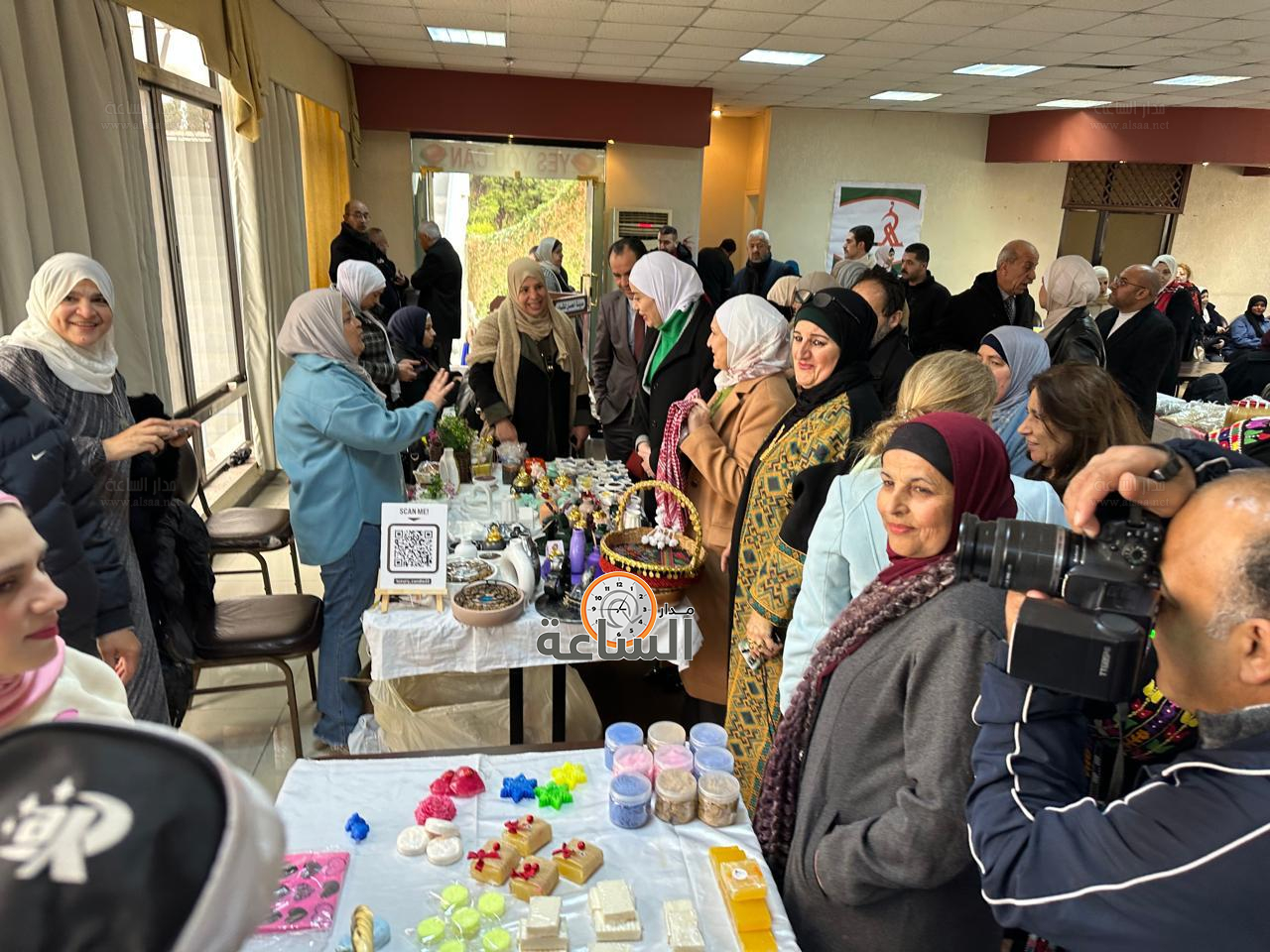 Madar Al-Saa Images 0.5614006032315089