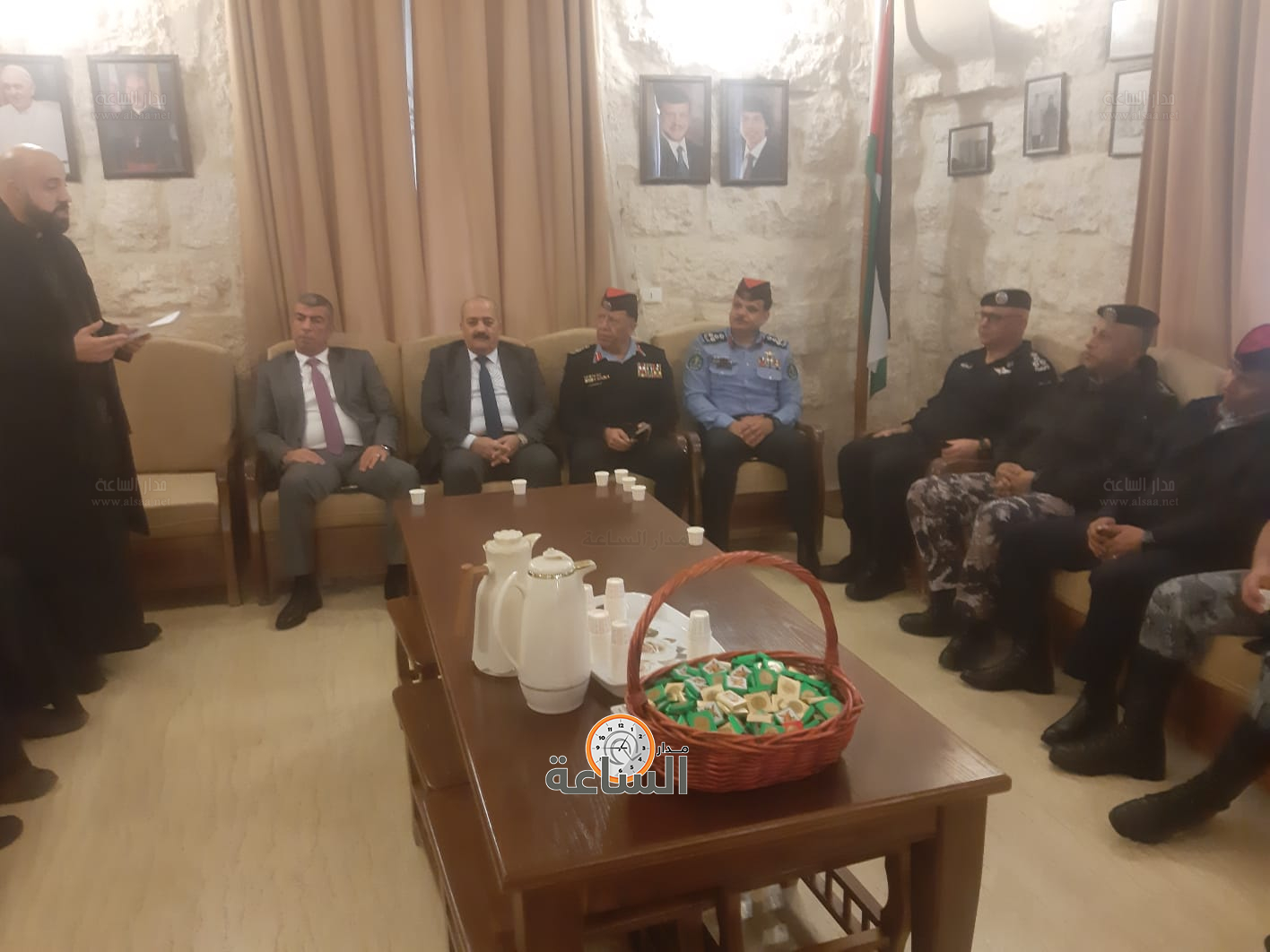 Madar Al-Saa Images 0.43698305110607105