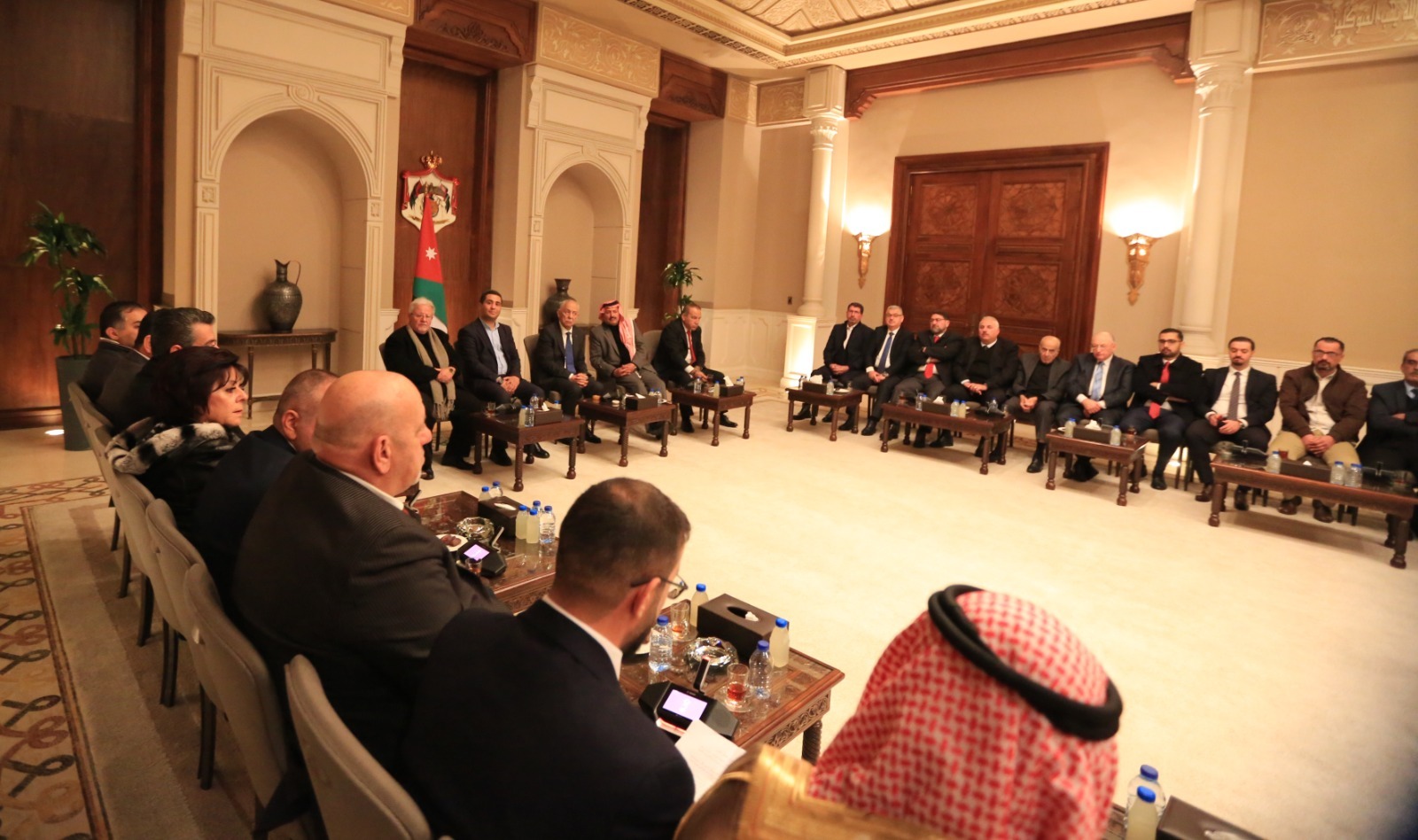 Madar Al-Saa Images 0.544117036735404