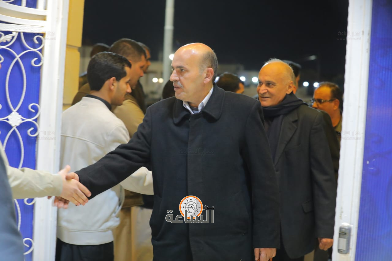 Madar Al-Saa Images 0.2406559883924222