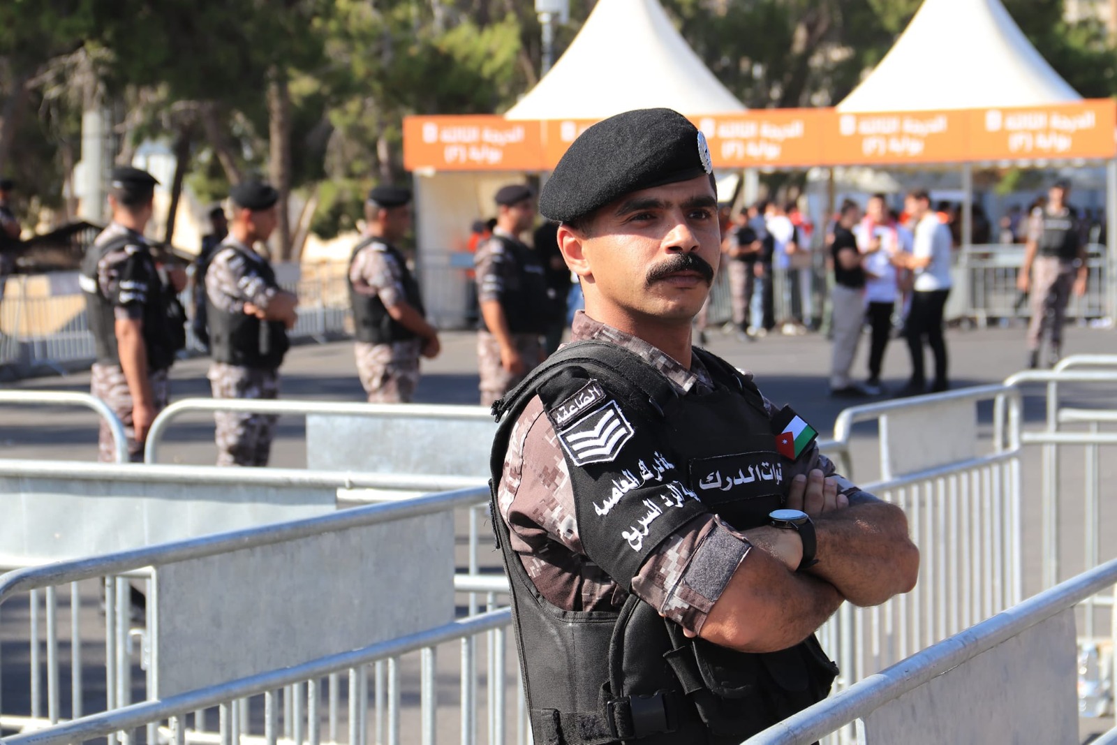 Madar Al-Saa Images 0.1857792104420437