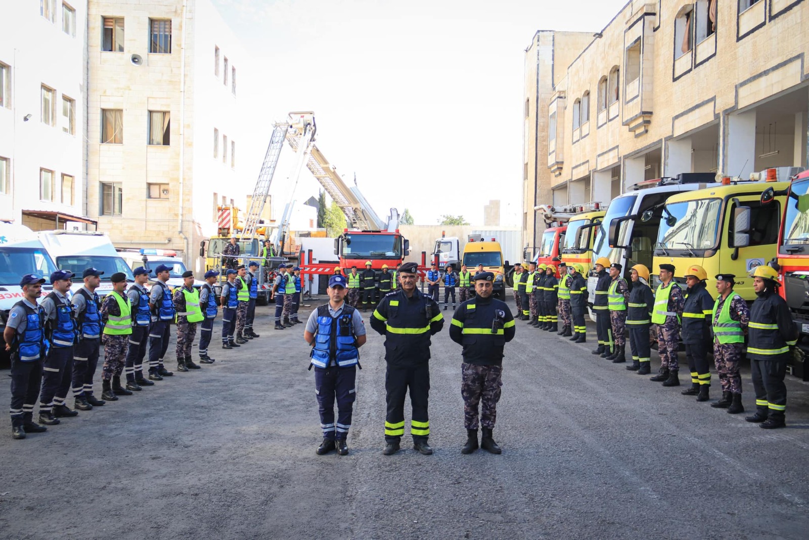 Madar Al-Saa Images 0.32076580580502867