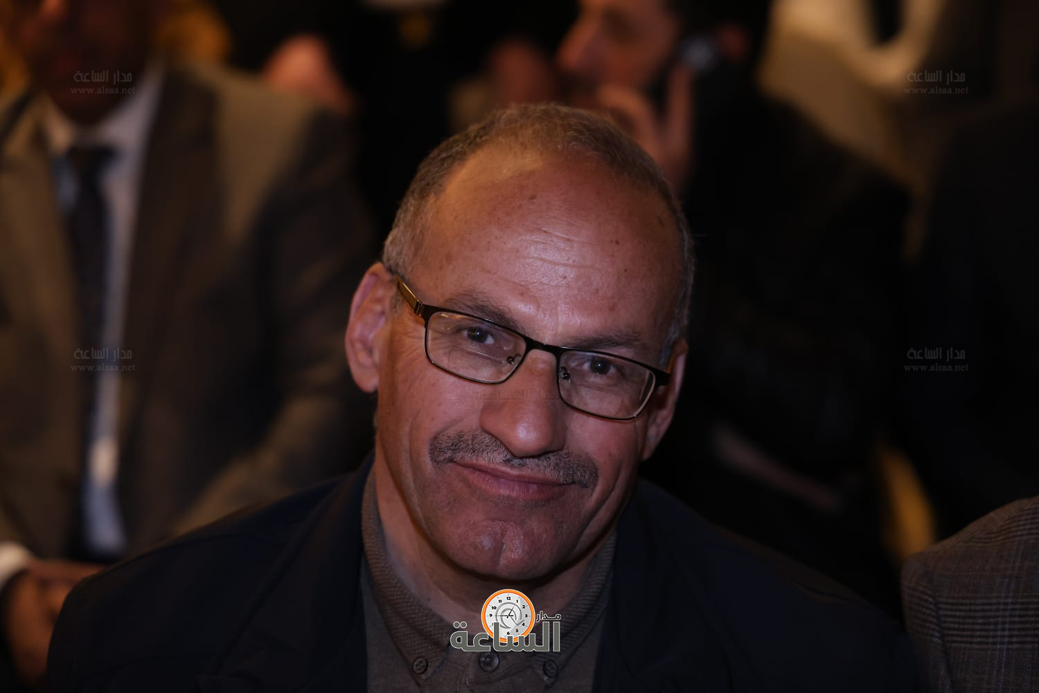 Madar Al-Saa Images 0.6404556568446789