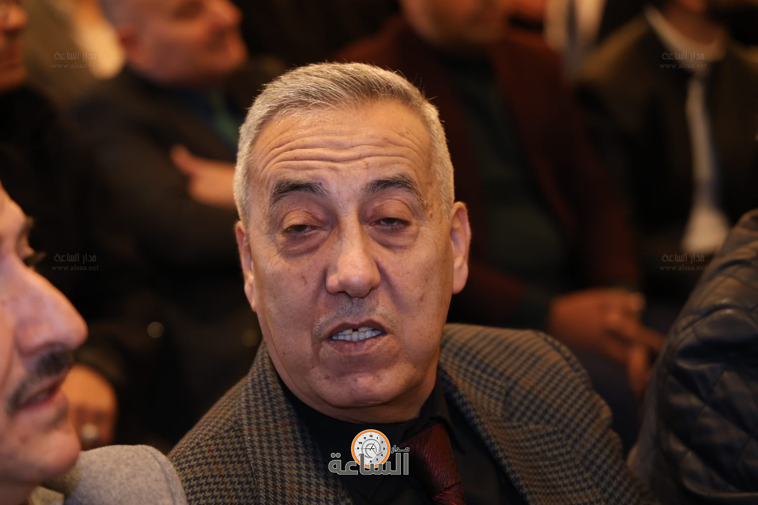 Madar Al-Saa Images 0.609451873247137