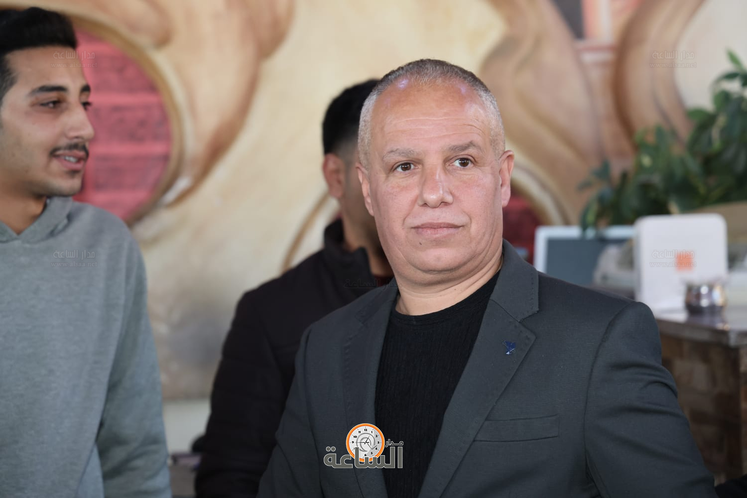 Madar Al-Saa Images 0.39807305155881756