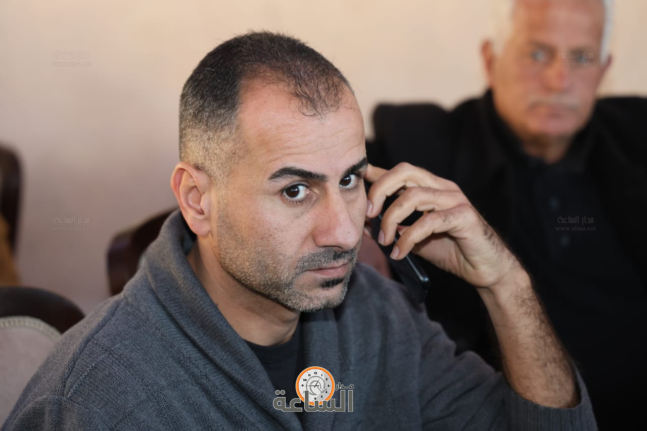 Madar Al-Saa Images 0.3504982239342276