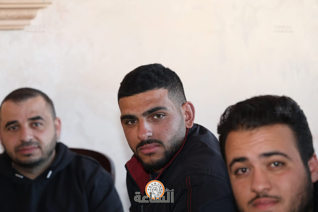 Madar Al-Saa Images 0.8600707376582184