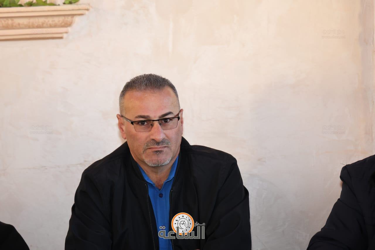 Madar Al-Saa Images 0.12035640914273182