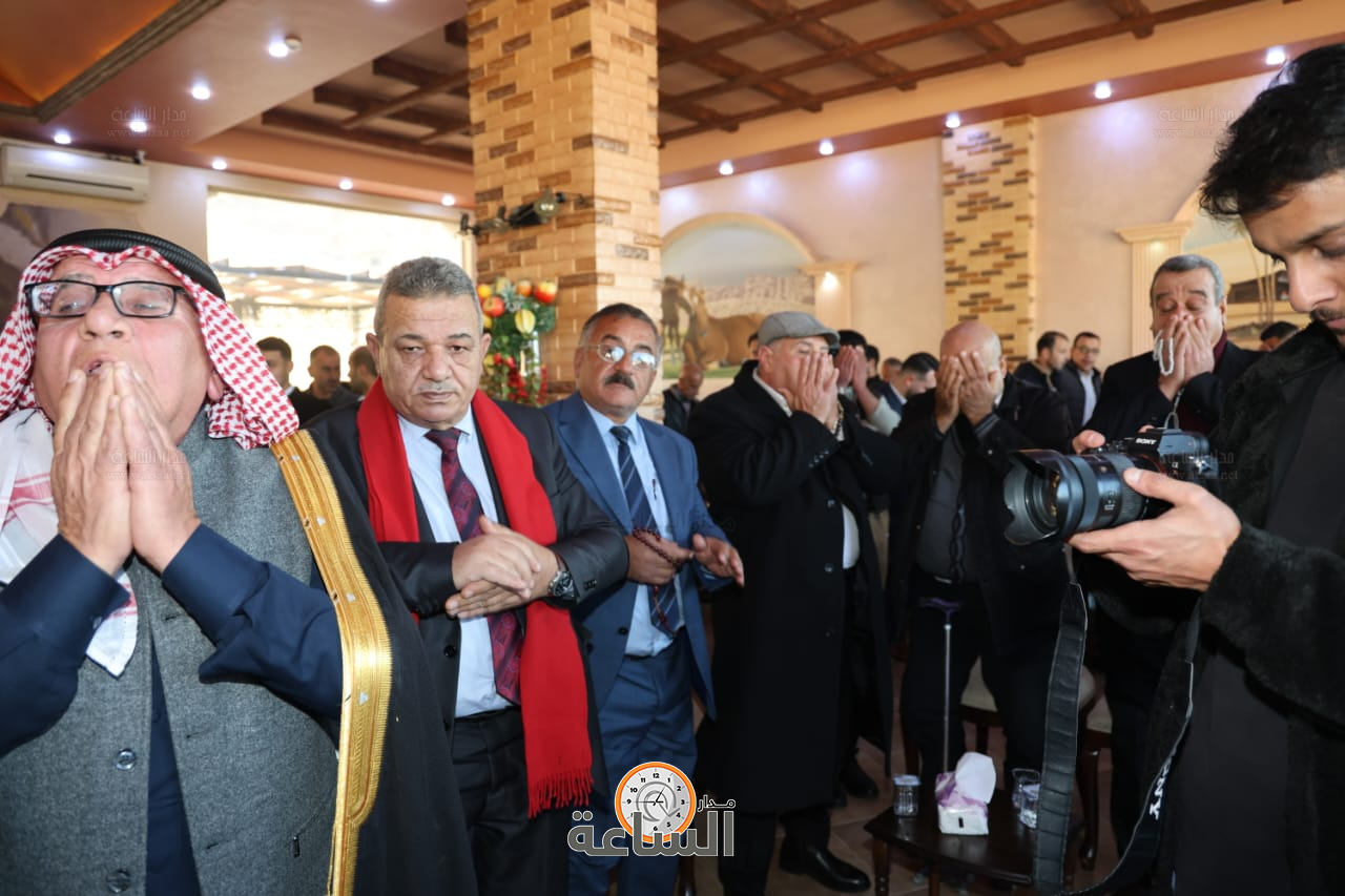 Madar Al-Saa Images 0.8178530163296944