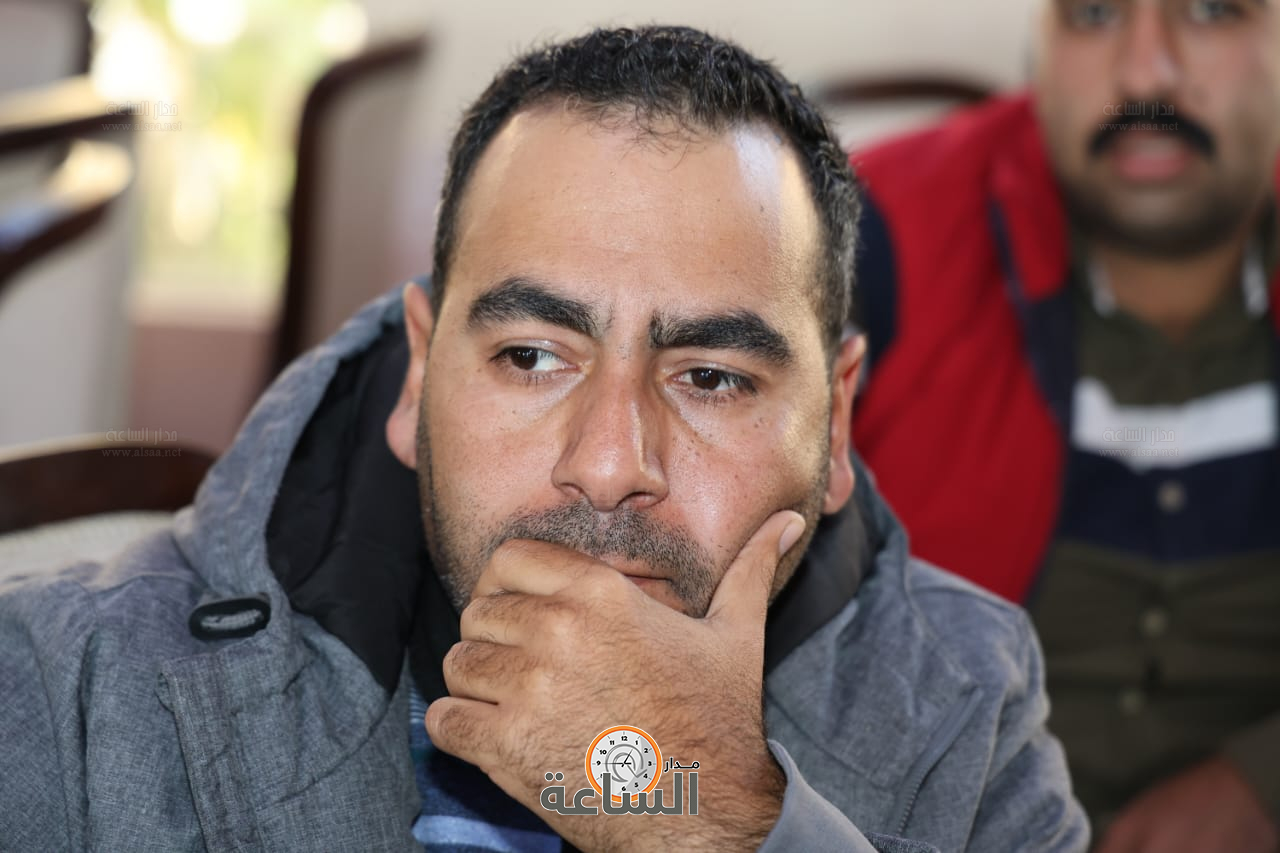 Madar Al-Saa Images 0.323815343276322