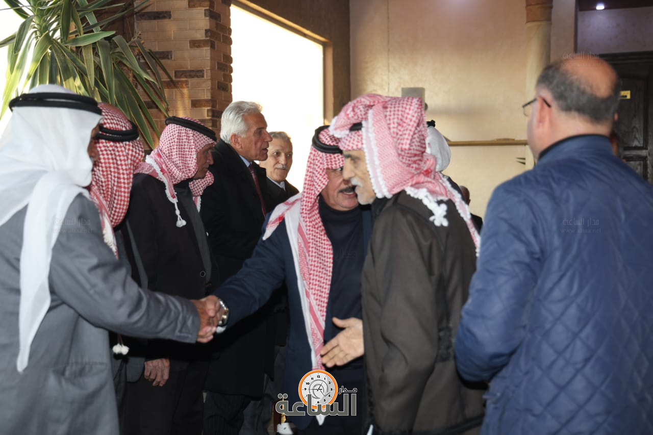 Madar Al-Saa Images 0.14999877647457294