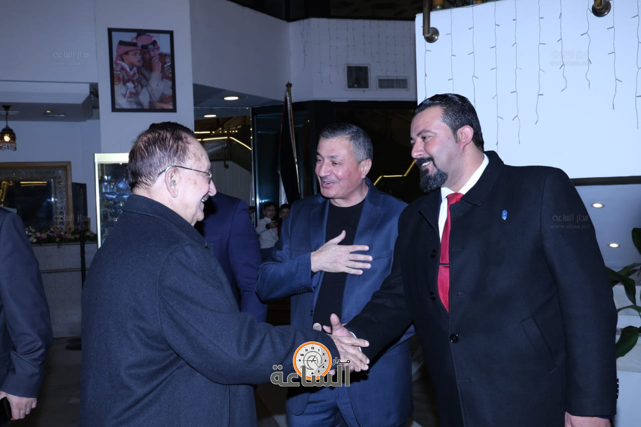 Madar Al-Saa Images 0.795797174301557