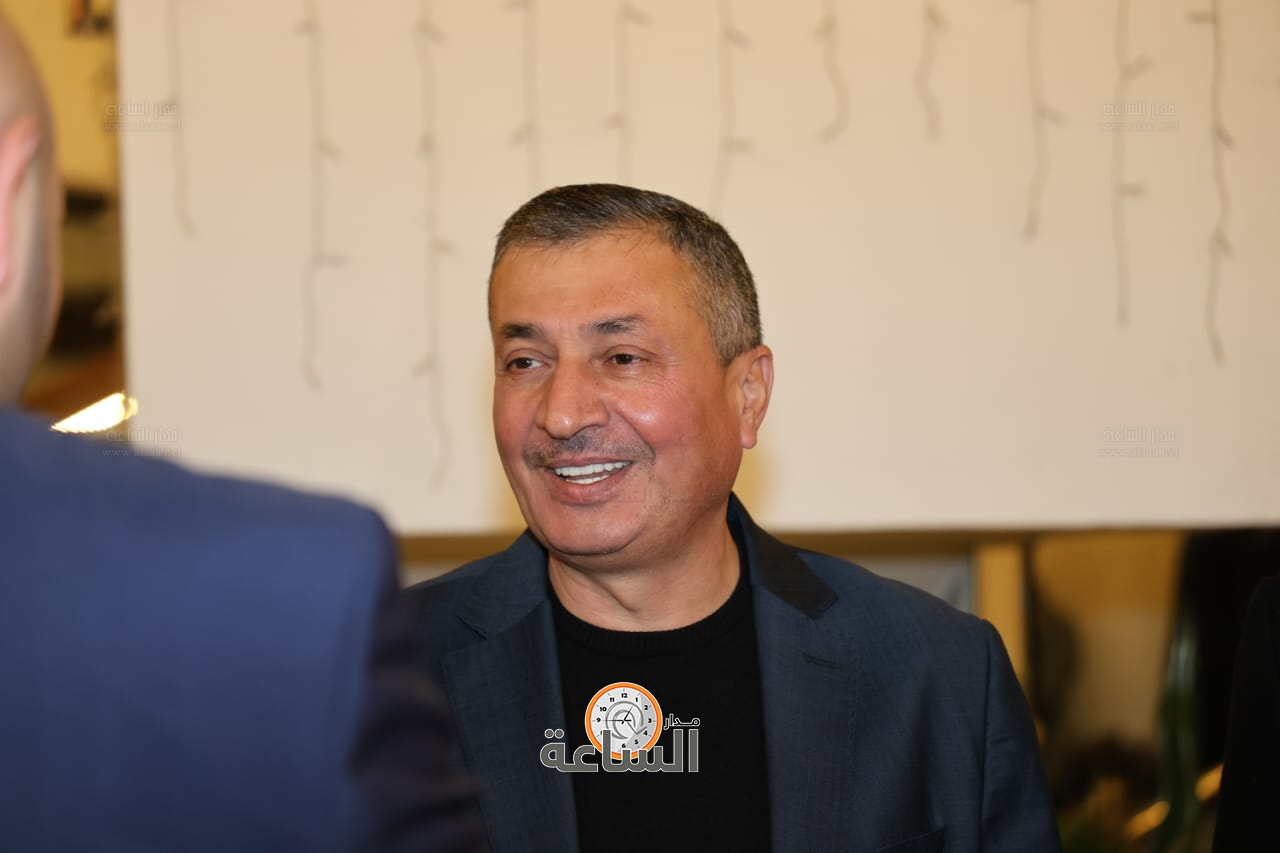 Madar Al-Saa Images 0.9085483080484631