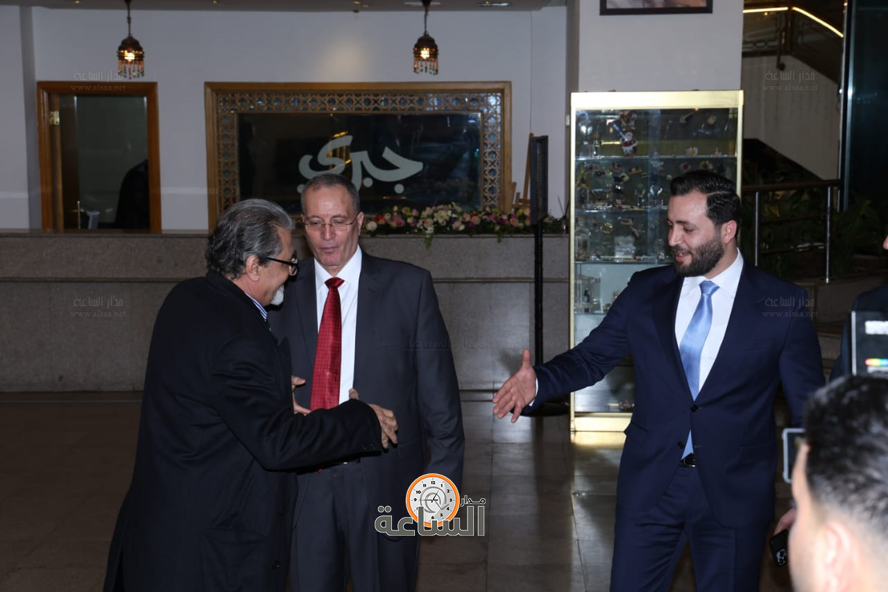 Madar Al-Saa Images 0.3301839868620906