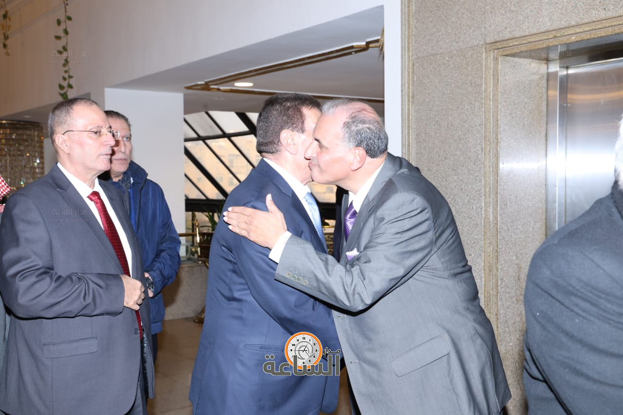 Madar Al-Saa Images 0.9559199372045013