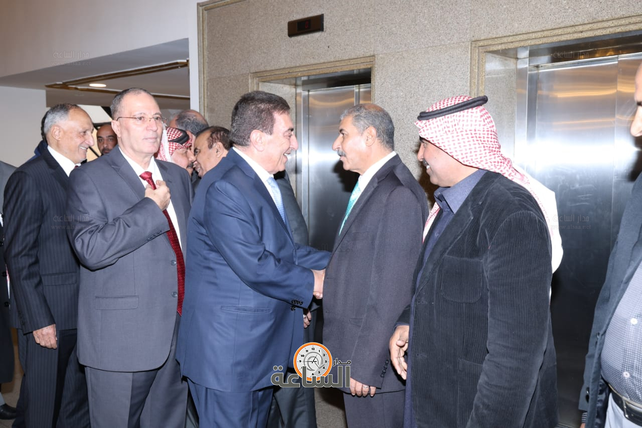 Madar Al-Saa Images 0.629184132283692