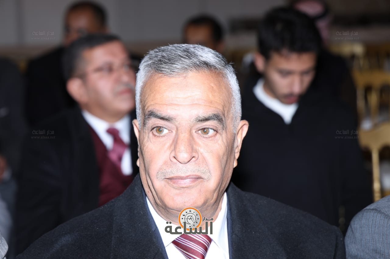 Madar Al-Saa Images 0.47039261653331277