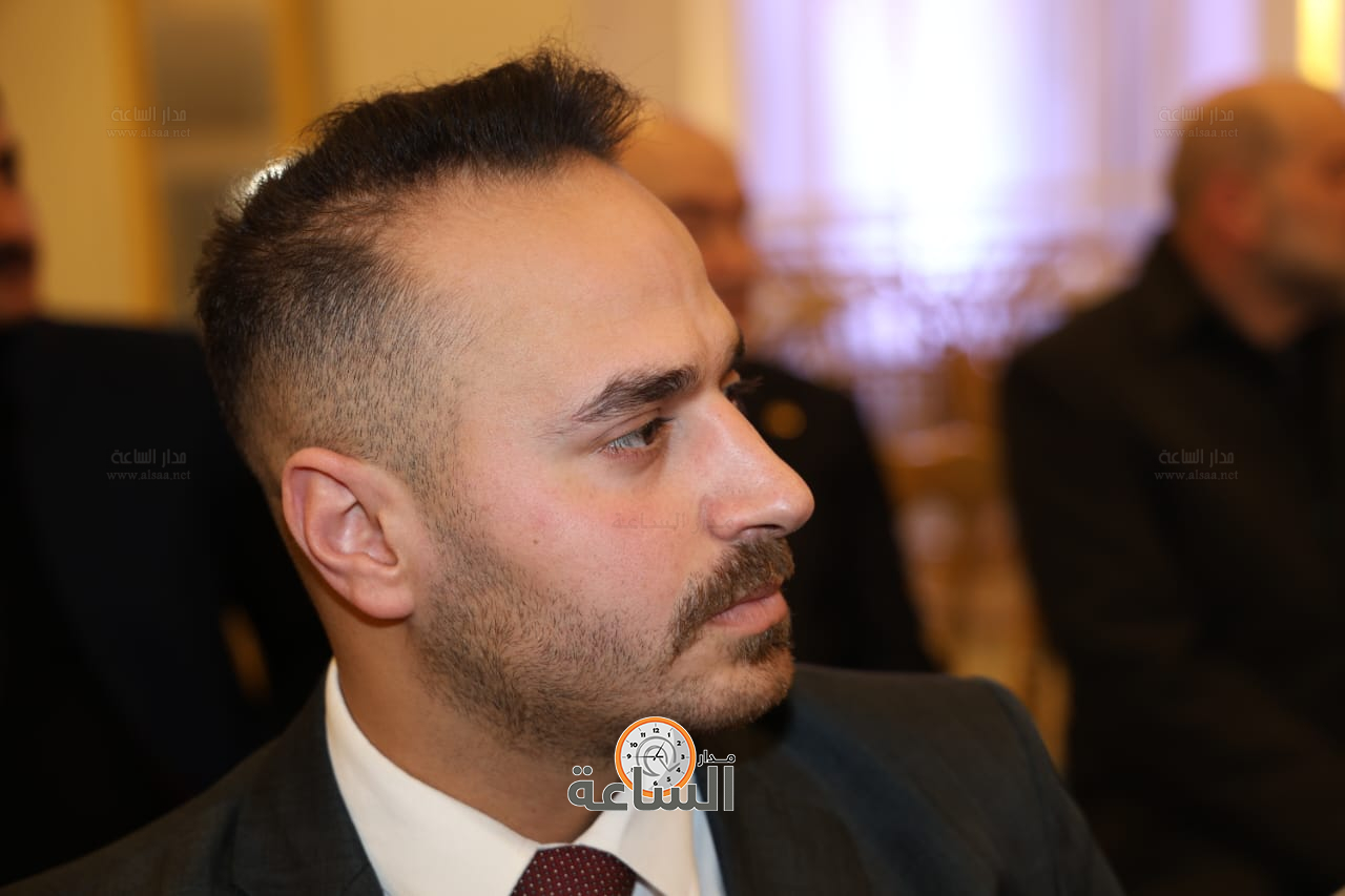 Madar Al-Saa Images 0.3740381470477179