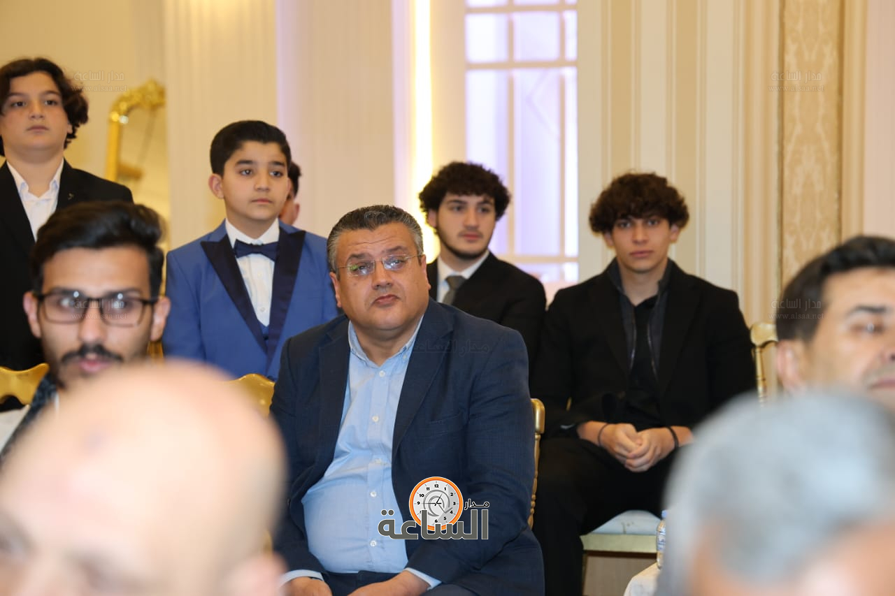 Madar Al-Saa Images 0.463430842366779