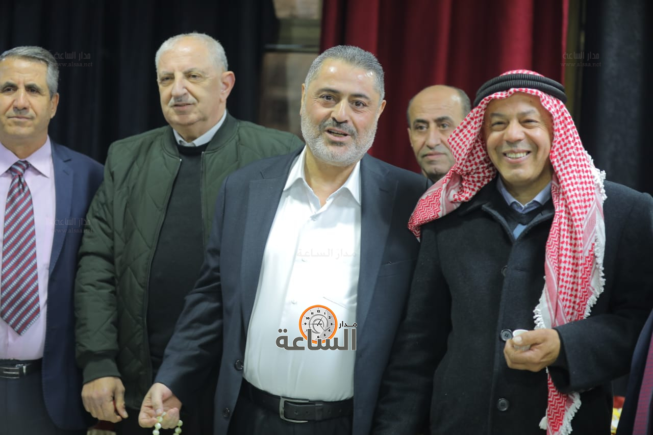 Madar Al-Saa Images 0.7638120691550927