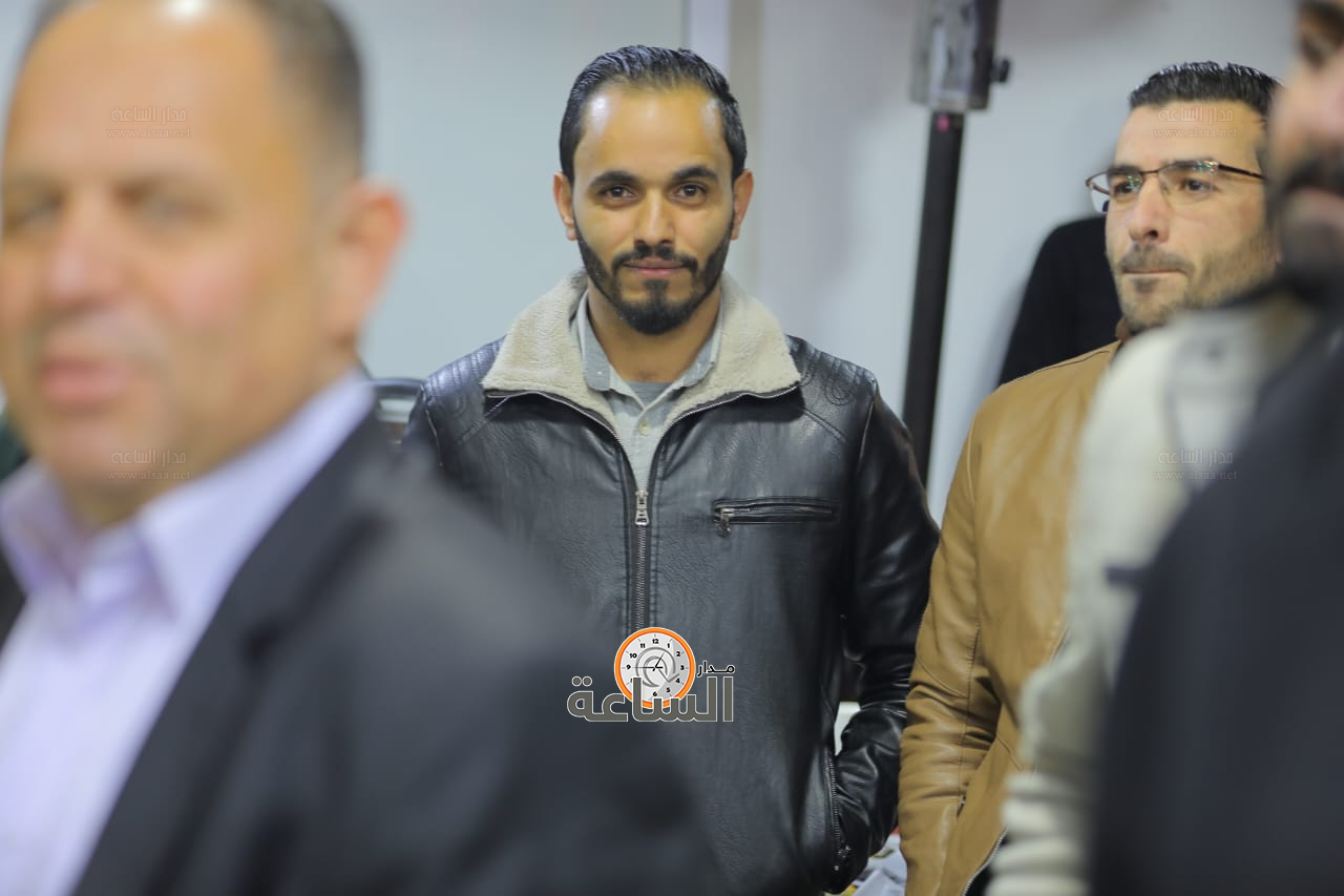 Madar Al-Saa Images 0.9755014854075057