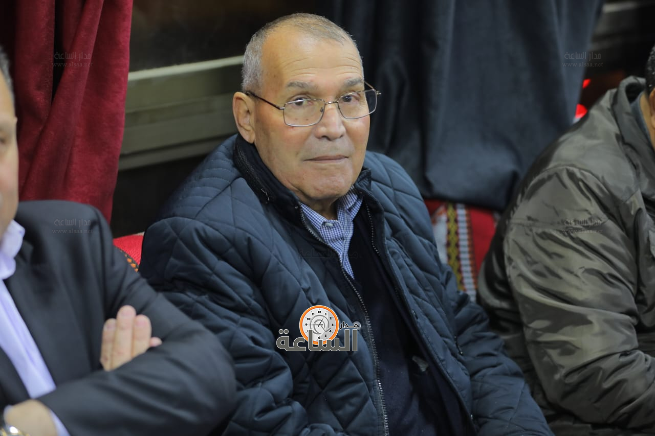 Madar Al-Saa Images 0.3712781368823783