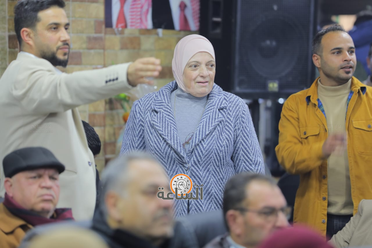 Madar Al-Saa Images 0.8858865690358788