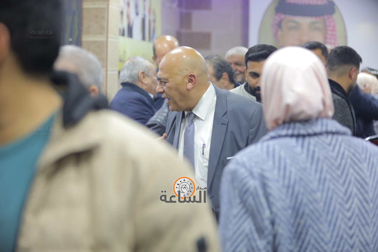 Madar Al-Saa Images 0.4141545513803111