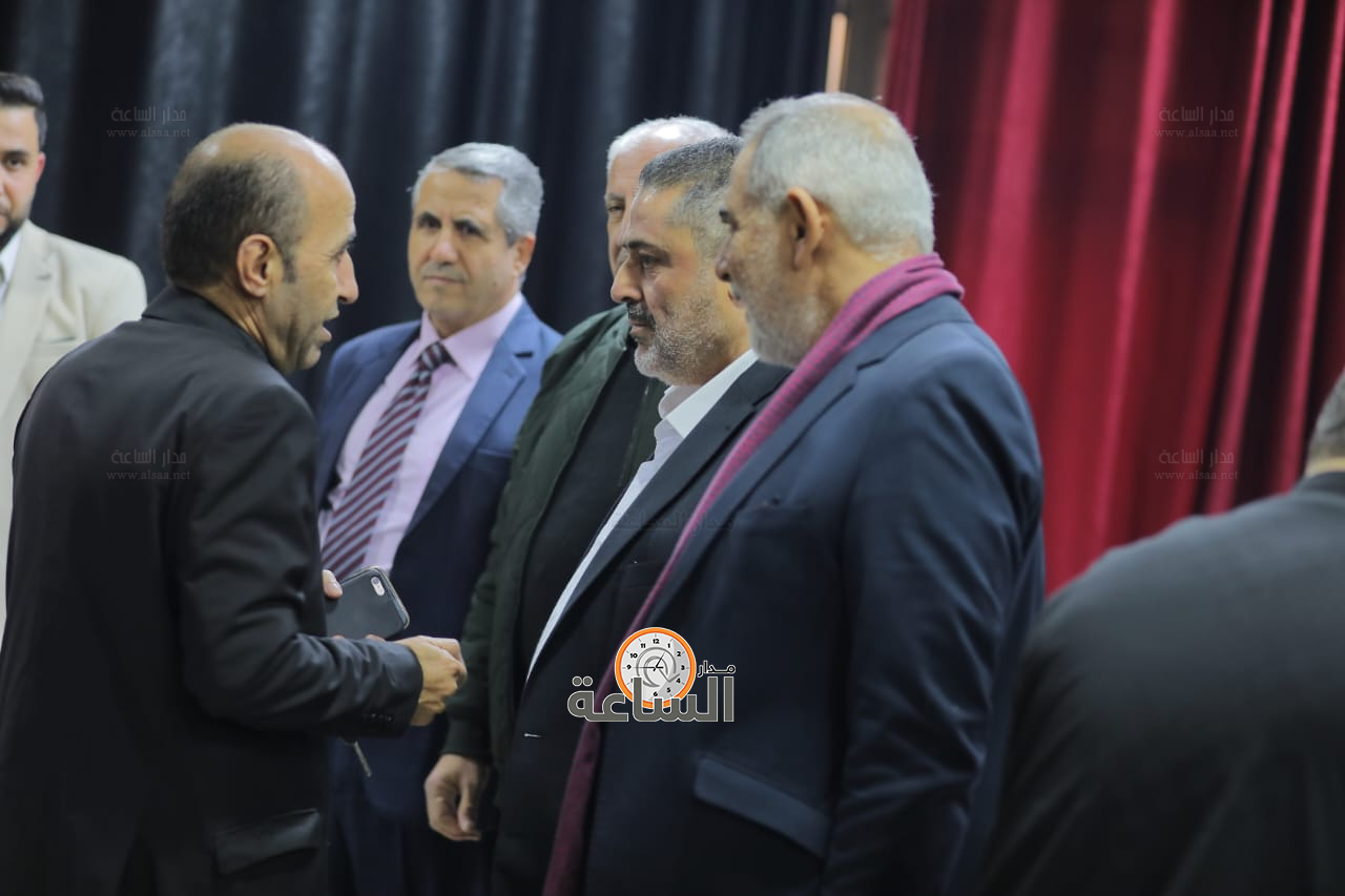 Madar Al-Saa Images 0.2123921445517123