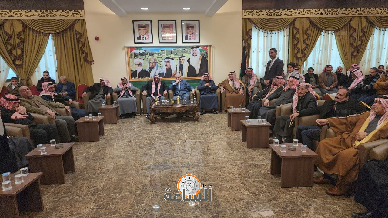 Madar Al-Saa Images 0.5819465606779857