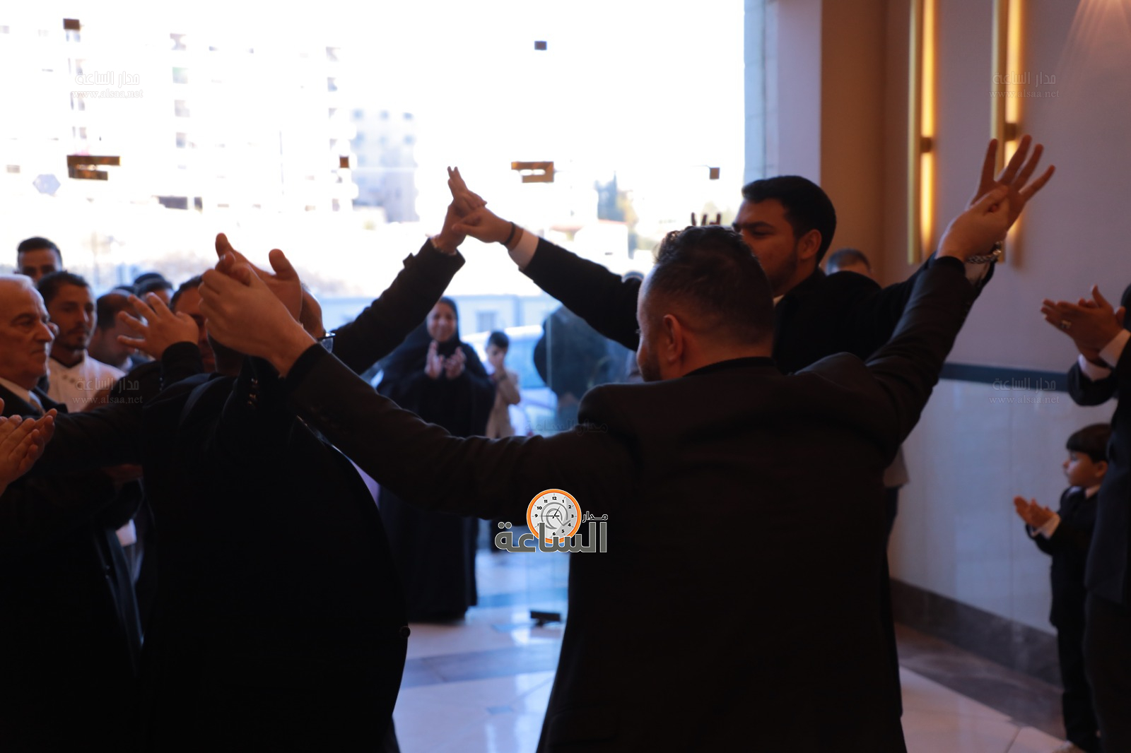 Madar Al-Saa Images 0.8560069605887521