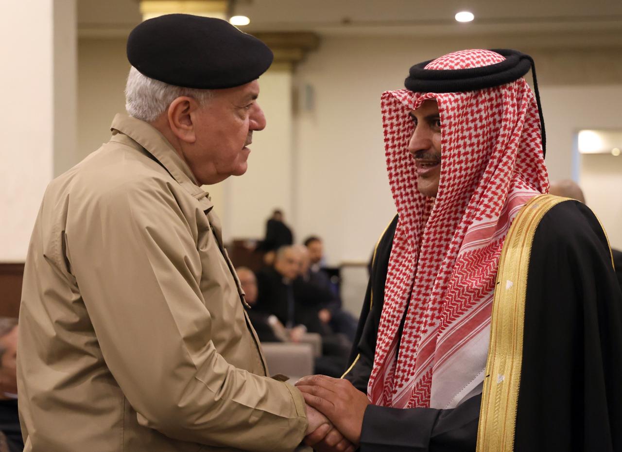 Madar Al-Saa Images 0.27704269477585997