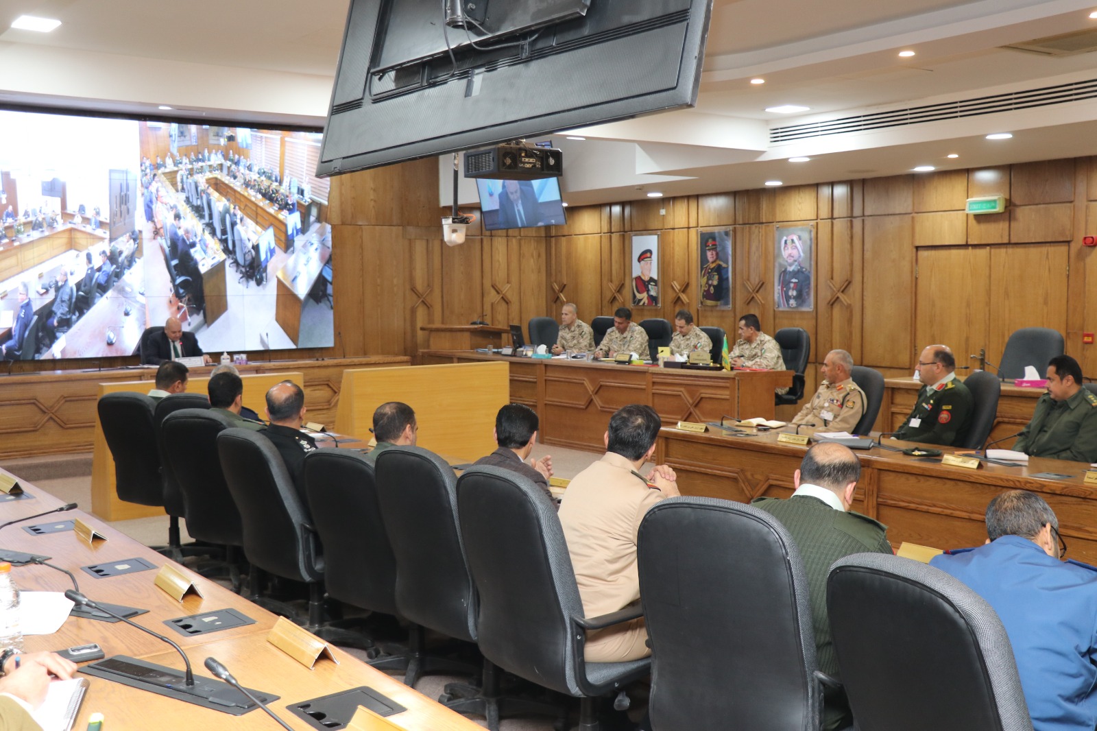 Madar Al-Saa Images 0.644078700421377