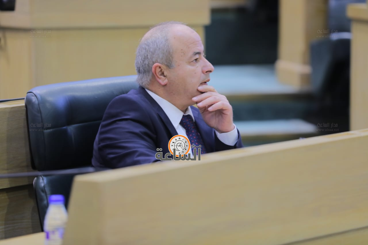 Madar Al-Saa Images 0.5102738911631466