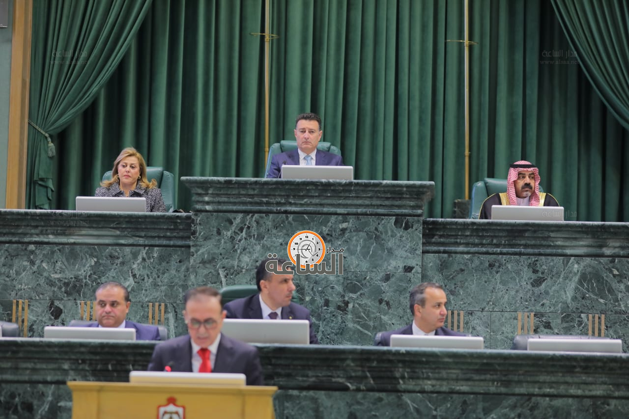 Madar Al-Saa Images 0.42729607460360786