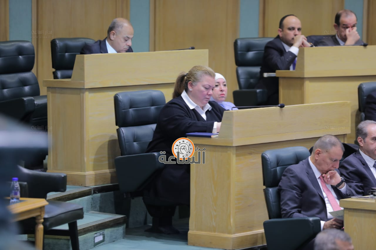 Madar Al-Saa Images 0.8698340749623448