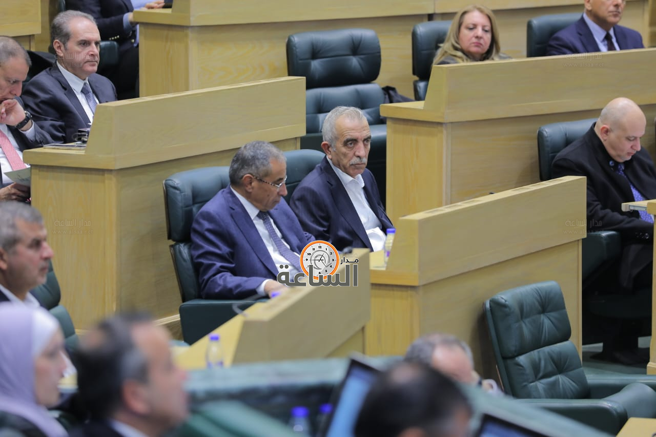 Madar Al-Saa Images 0.6531697253704818