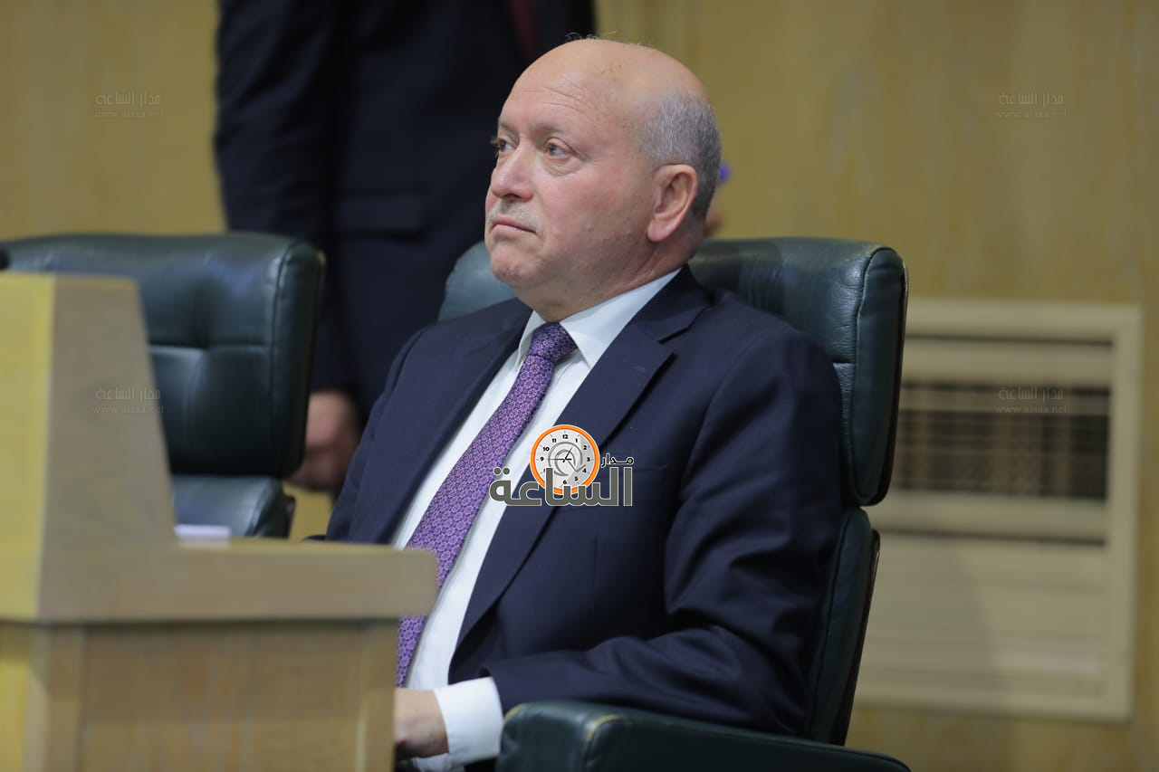 Madar Al-Saa Images 0.178254905251642