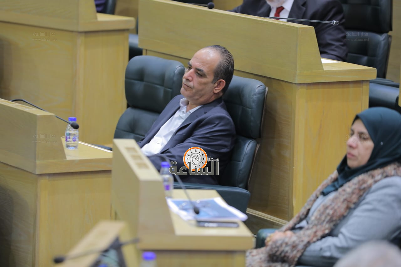 Madar Al-Saa Images 0.5976965278570687