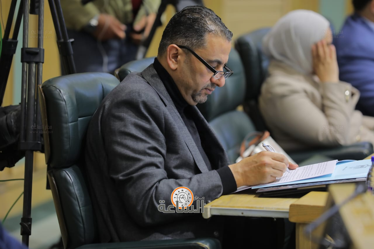 Madar Al-Saa Images 0.25208301519753284