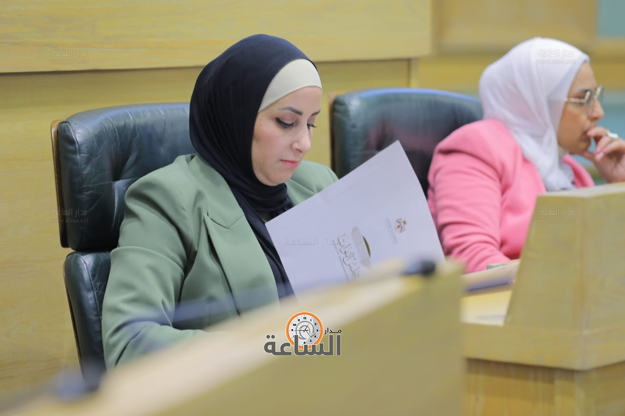 Madar Al-Saa Images 0.8419703723743046