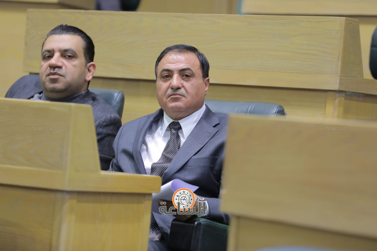 Madar Al-Saa Images 0.38120802910048646