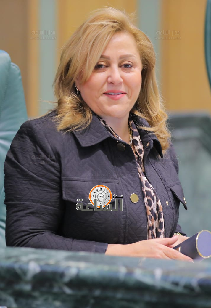 Madar Al-Saa Images 0.8360304254334721