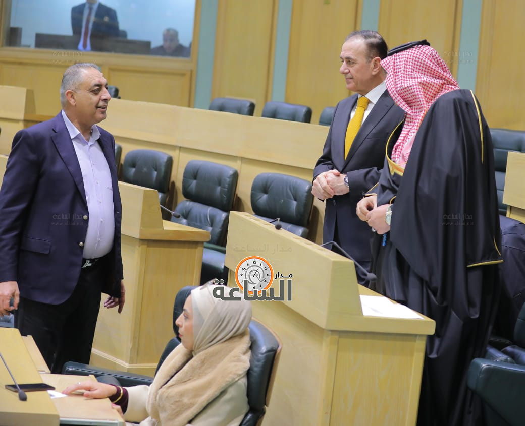 Madar Al-Saa Images 0.8045051544084634