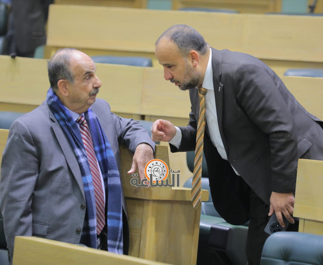 Madar Al-Saa Images 0.6544756455333995