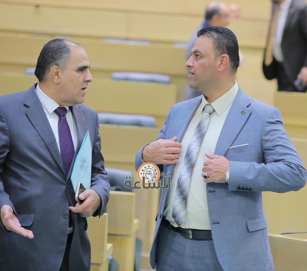 Madar Al-Saa Images 0.43947068337909534