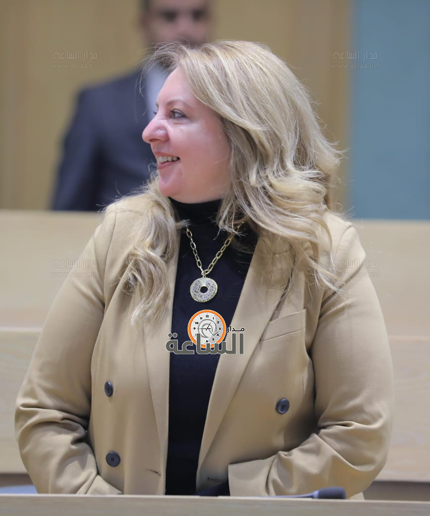 Madar Al-Saa Images 0.10405846027029453