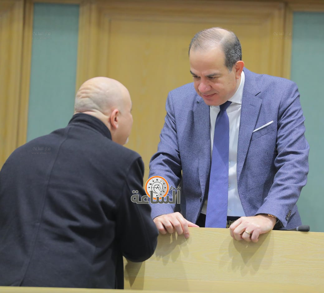 Madar Al-Saa Images 0.025090391017851266