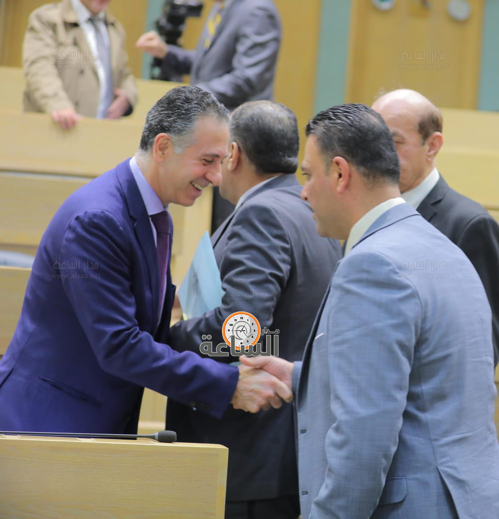 Madar Al-Saa Images 0.992560837900915